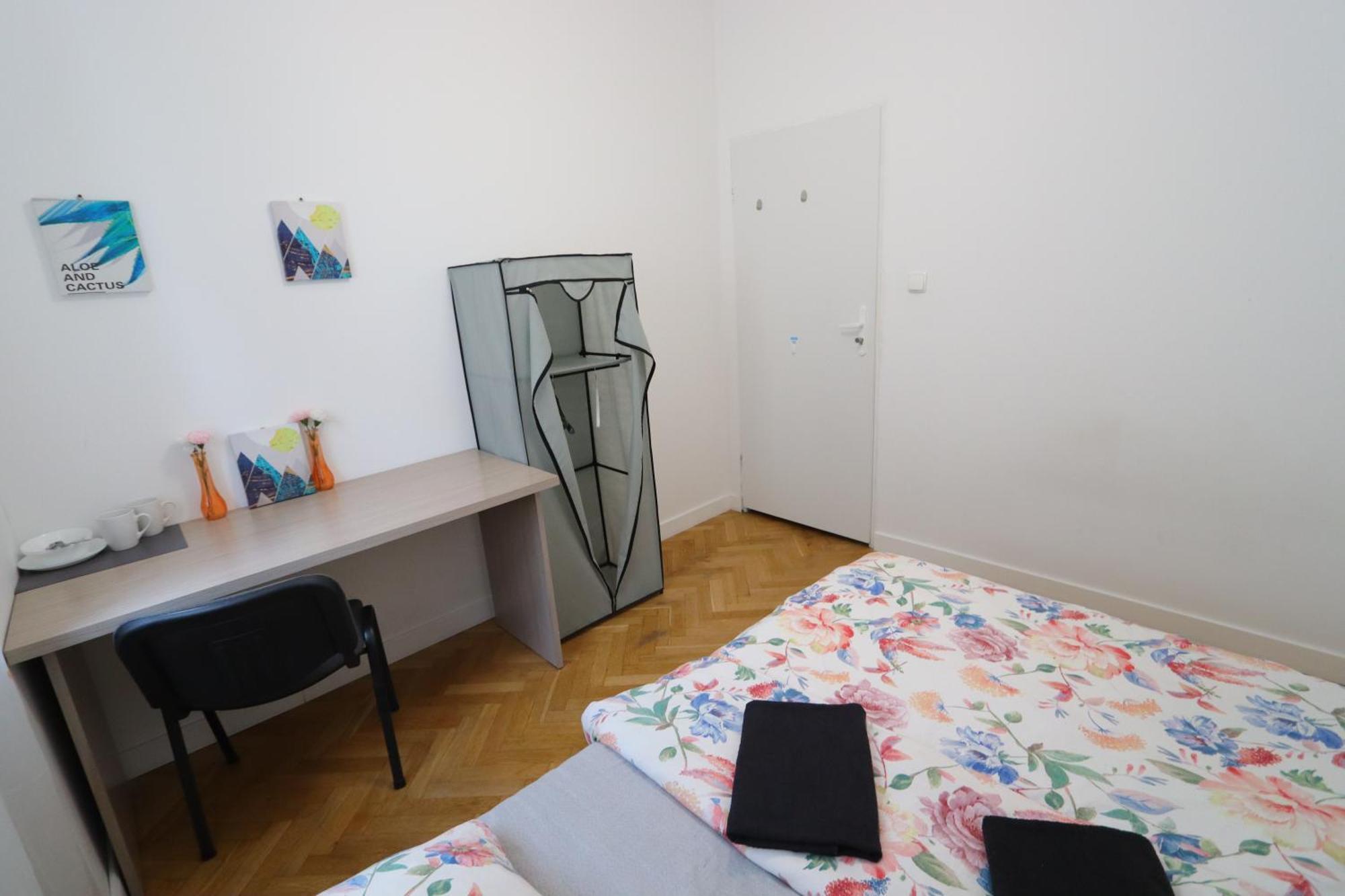 Fantastic Waw - Room - K2 Warschau Exterior foto